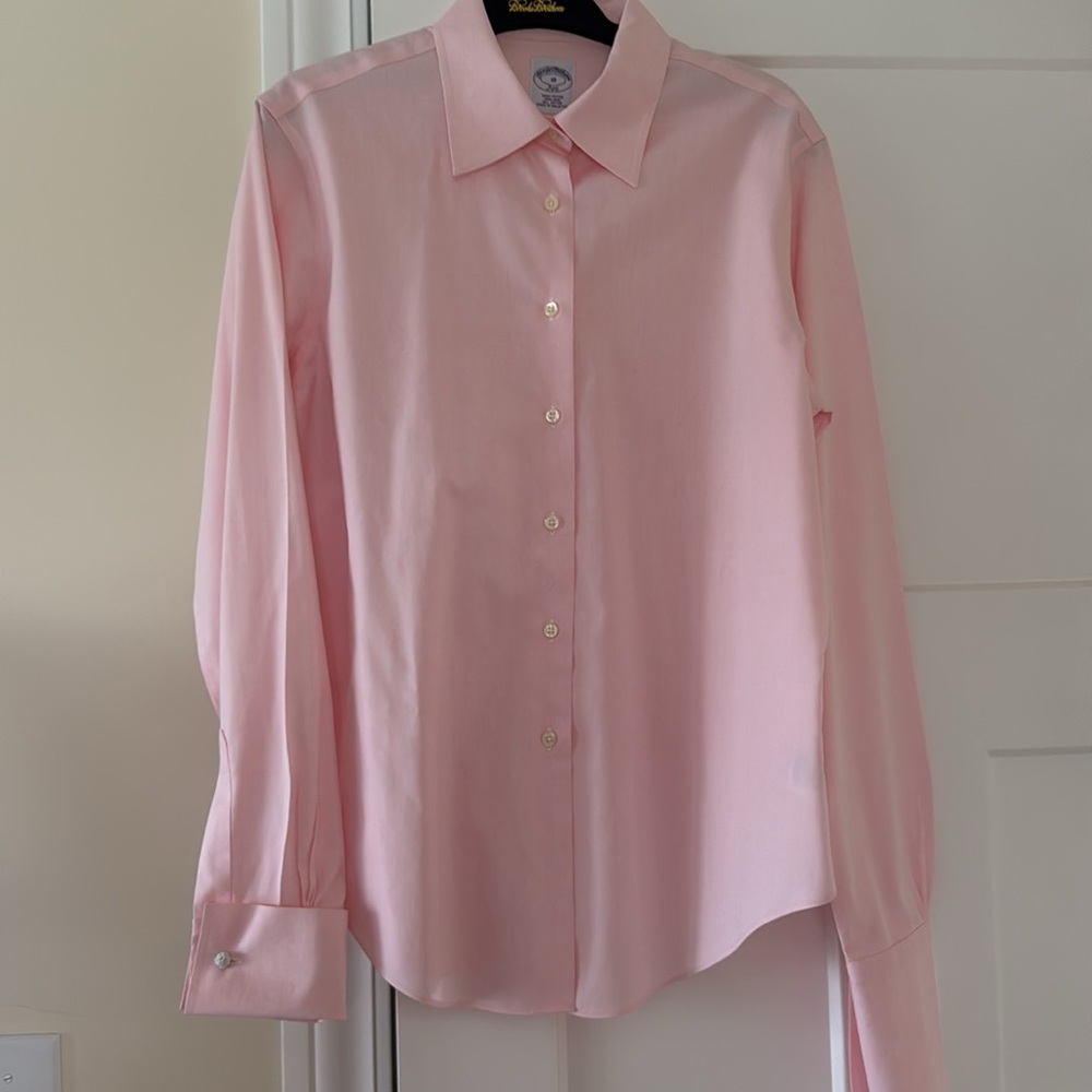 Brooks Brothers 346  Semi-Fitted Cotton Non-Iron Cuffed Dress Shirt Pink Size 10